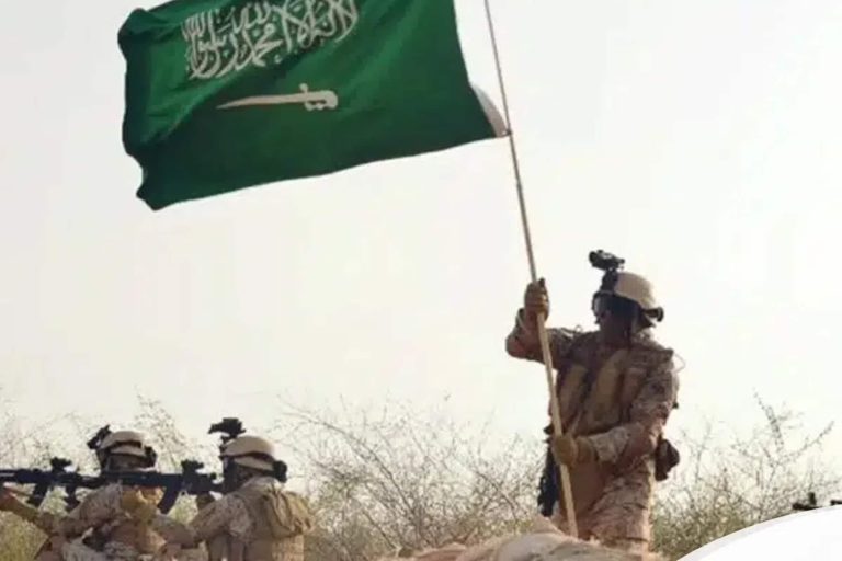 قناص ينفّذ عملية ضد ضباط سعوديين في حي الدويمة بالمدينة المنورة إطلاق نار على ضباط سعوديين watanserb.com