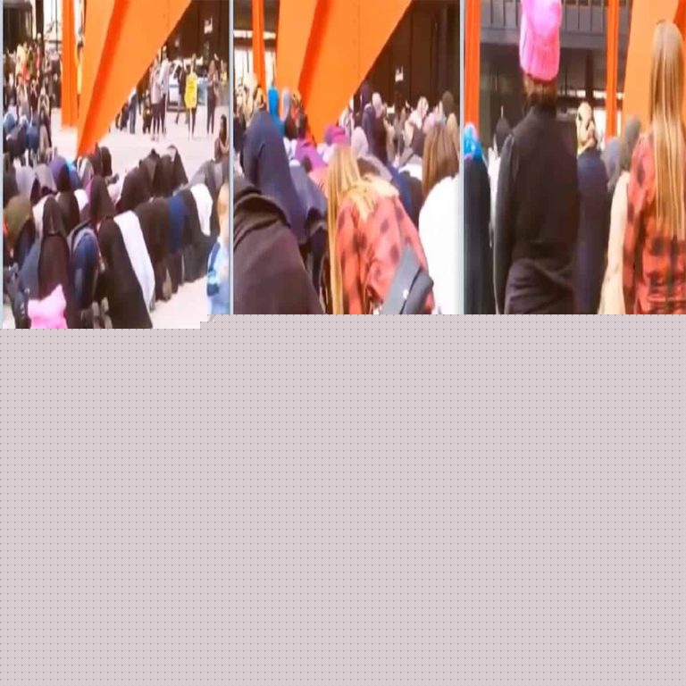 إيطاليون يصلون خلف المسلمين watanserb.com