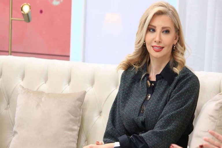 المذيعة لارا طماش watanserb.com