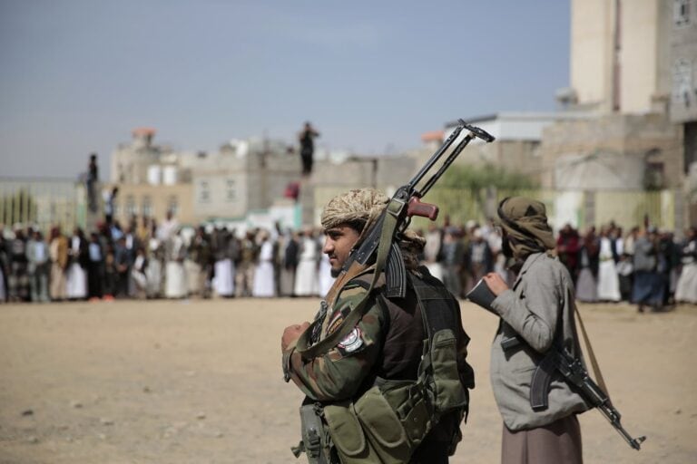 دعوة السعودية الحوثيين للحضور إلى المملكة ومسؤول يكشف التفاصيل دعوة السعودية الحوثيين للحضور إلى المملكة watanserb.com