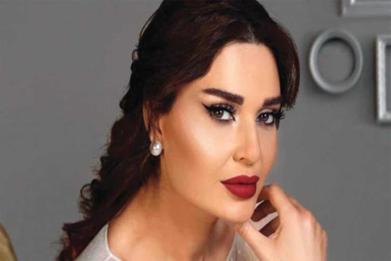 النجمة سيرين عبدالنور “ولعتها” مع إحدى متابعاتها! النجمة سيرين عبدالنور watanserb.com