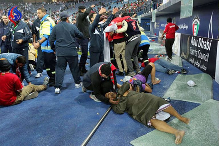 كارثة الجماهير العُمانية بعد مباراة “ظفار والسيب” وأغضبت العُمانيين كارثة الجماهير العُمانية watanserb.com