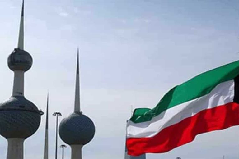 حريق في الكويت watanserb.com