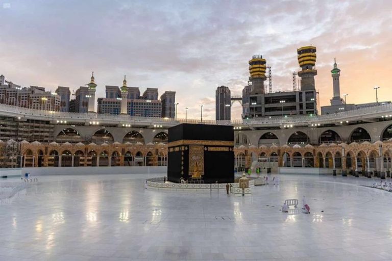 الحرم المكي خالي من المصلين تماما الحرم المكي خالي من المصلين watanserb.com