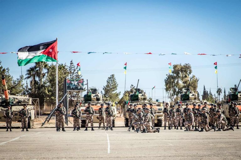 القوات المسلحة في الأردن watanserb.com