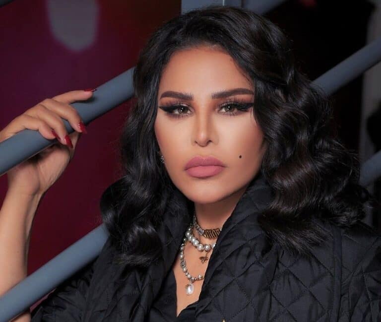 الفنانة الإماراتية أحلام الشامسي watanserb.com