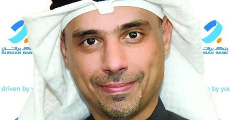 مسؤول كويتي يحذر من “مذبحة وظائف” جديدة مناف المنيفي