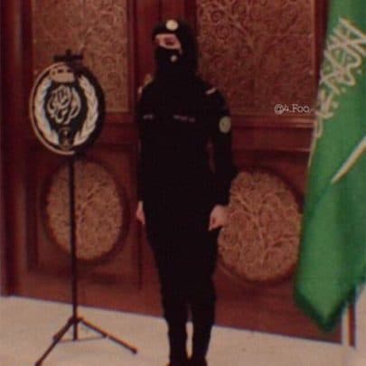 “بملابس ضيقة على الخصر والجسد” .. “بن سلمان” يسير على طريقة “القذافي” ويُعين نساء بالحرس الملكي! الحرس الملكي watanserb.com
