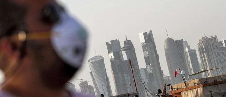 قطر الوحيدة التي ستسجل فائضاً مالياً هذا العام .. اقتصادات دول الخليج في حالة يُرثى لها لهذه الأسباب اقتصادات الخليج في حالة يُرثى لها و قطر الوحيدة التي ستجل فائض مالي watanserb.com