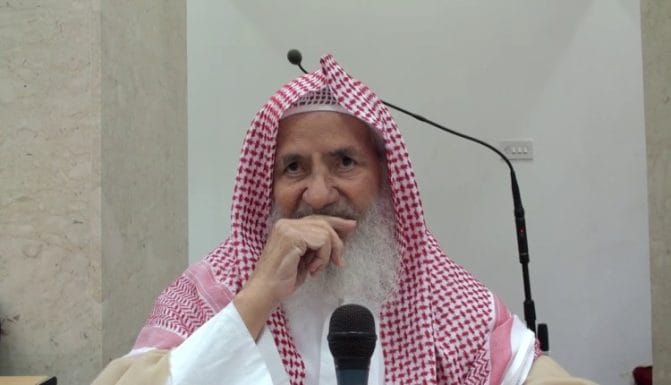 اخر ما كتبه كان عن التطبيع.. “شاهد” من هو العلامة عبدالرحمن عبدالخالق الذي افجعت وفاته الكويتيين عبدالرحمن عبدالخالق watanserb.com