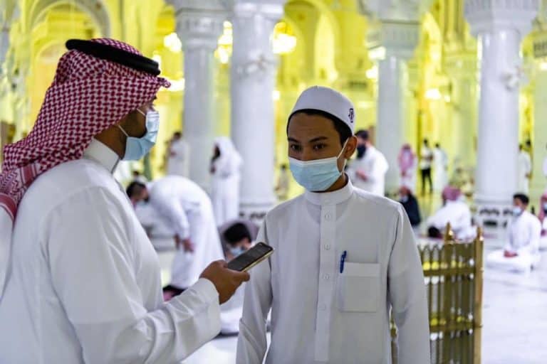 إعادة فتح الحرم المكي للصلاة watanserb.com