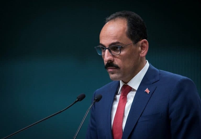 إبراهيم قالن watanserb.com