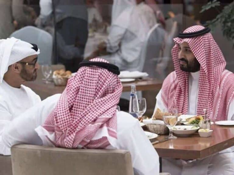 ابن زايد وابن سلمان سيعيدان الأصنام لجزيرة العرب.. معارضة شرسة لحملة مقاطعة فرنسا “والأمر لا يستدعي” محمد بن سلمان ومحمد بن زايد watanserb.com
