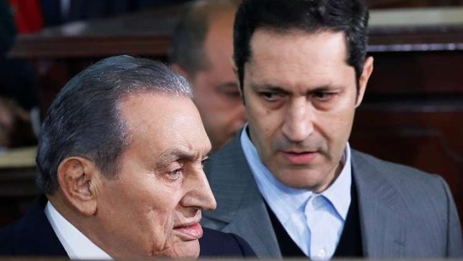 “شاهد” الصور التي نشرها علاء مبارك لوالده ووالدته مع جو بايدن وزوجته حسني مبارك watanserb.com