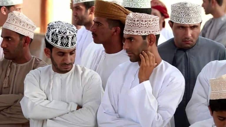 الحكومة العُمانية تعلن عن مبادرة إعادة توجيه دعم الكهرباء والمياه watanserb.com