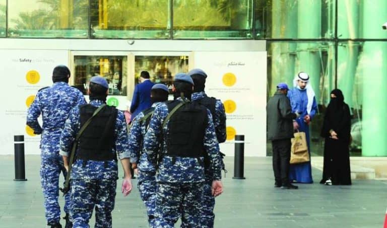 تطور جديد في “خلية الأحداث” التي جنّدها داعش لضرب الكويت القوات الخاصة في الكويت تنتشر بعد ضبط خلية الأحداث التابعة تنظيم داعش watanserb.com