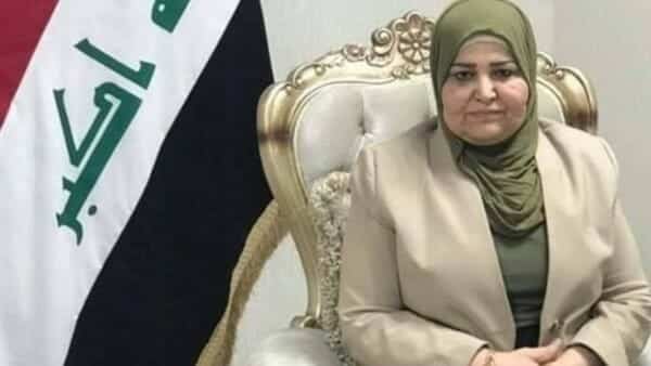 “شاهد” نائبة عراقية “ملأ الجشع قلبها” تفجر غضب العراقيين بتصريحات مستفزة عن راتبها النائبة العراقية محاسن حمدون watanserb.com