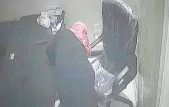 قبلت دعوة ضابط شرطة في 3 دقائق.. مصرية “بنت ناس” أدمنت “الحرام” بدون مُقابل حتى وقعت! فتاة watanserb.com
