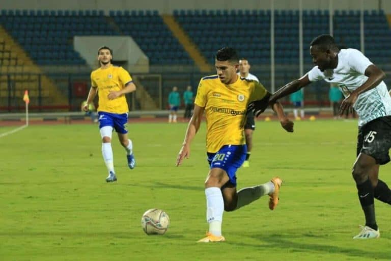 فريق الإسماعيلي المصري والبنك الأهلي في الدوري المصري الممتاز watanserb.com