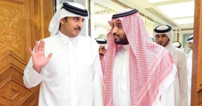 موقع استخباراتي يكشف: أمير قطر رفض طلباً من ولي العهد السعودي .. إليكم التفاصيل محمد بن سلمان والأمير تميم بن حمد watanserb.com