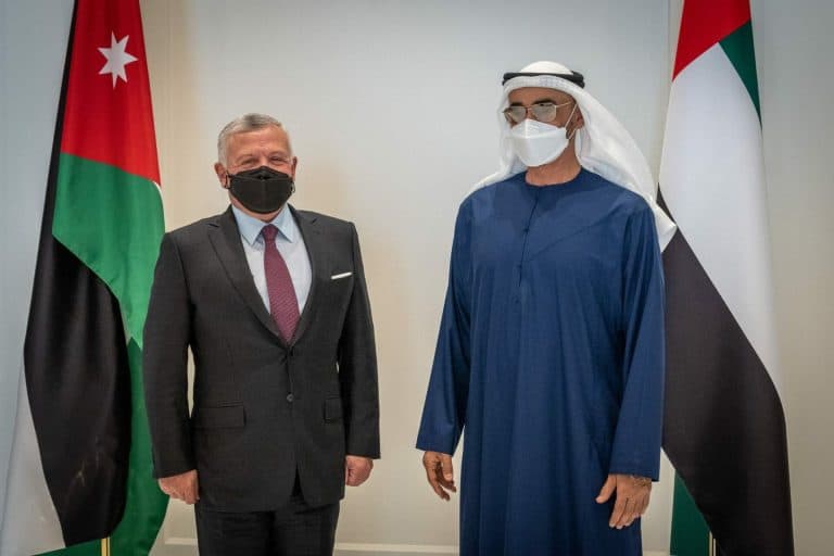 الملك عبدالله الثاني يصل أبوظبي ويلتقي بمحمد بن زايد watanserb.com