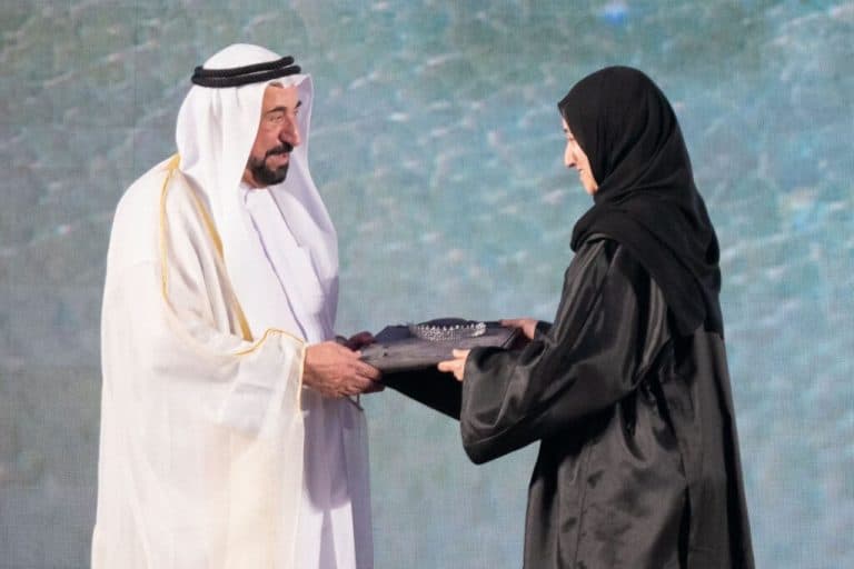 زوجة حاكم الشارقة جواهر القاسمي تواصل تغريداتها الجريئة .. ماذا يحدث في الإمارات؟ جواهر القاسمي زوجة حاكم الشارقة watanserb.com