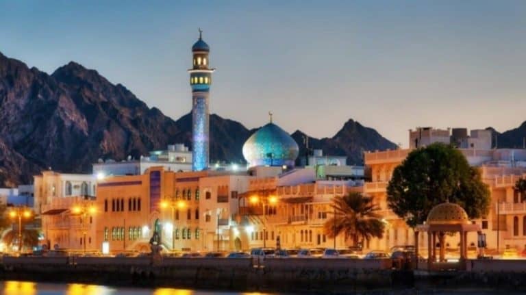 بنوك سلطنة عُمان تُعلن عن ديونها لشركة أبو نبيل watanserb.com
