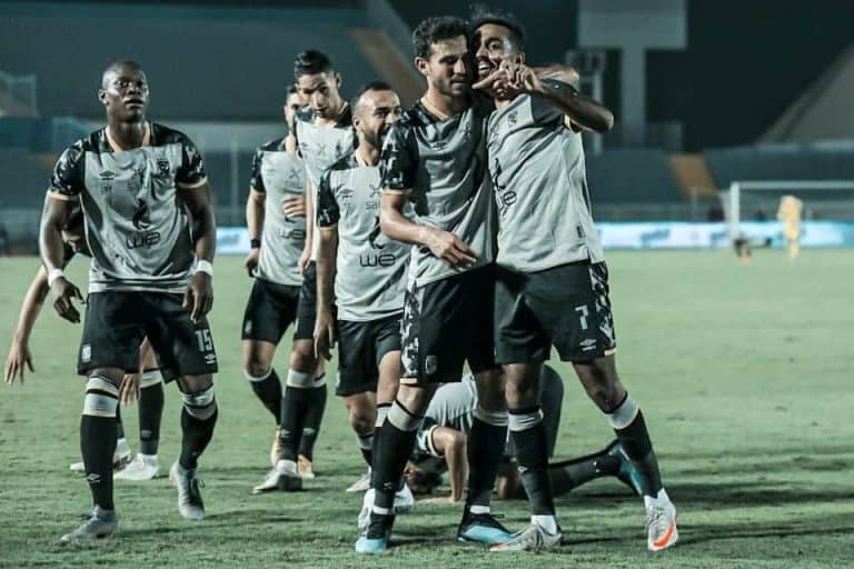 البطل الأفريقي ” الأهلي المصري” يستعيد نغمة الانتصارات بفوزه على الضيف “سيراميكا” بهدفين نظيفين مباراة الأهلي وسيراميكا watanserb.com