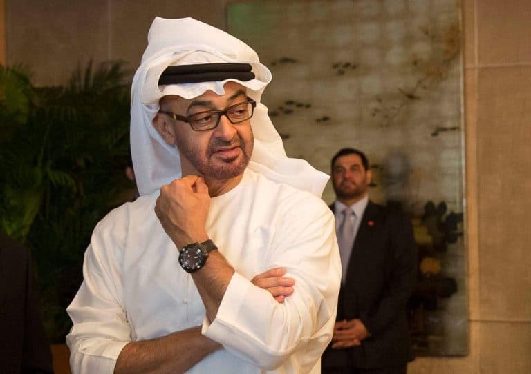 مسؤول سوري يفضح عيال زايد: طلبوا منا قتل المتظاهرين وارسلوا لنا عشرات المصفحات محمد بن زايد watanserb.com