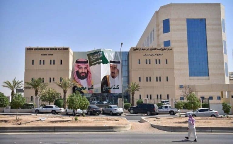 الرياض بين كذبة الملك سلمان ونجله watanserb.com