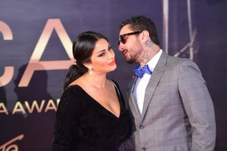 احمد الفيشاوي وزوجته في صور مثيرة watanserb.com