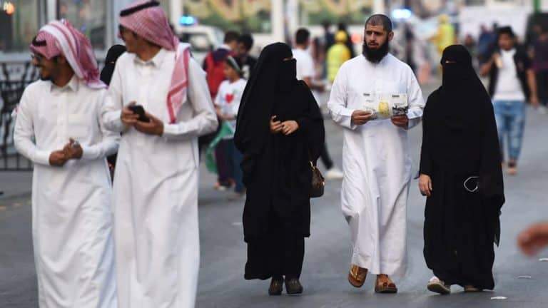 اعتقال الداعية السعودية عائشة المهاجري watanserb.com