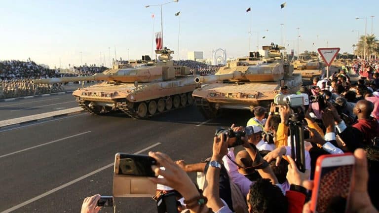 هكذا تحركت قطر نحو السعودية بالدبابات والجنود لمواجهة غزو خطير.. تفاصيل جديدة قطر نحو السعودية بالدبابات لمواجهة غزو خطير معركة الخفجي watanserb.com