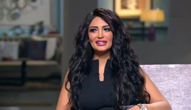 “لم يعد هناك رجال”.. سالي عبدالسلام تبكي على الهواء بسبب ما فعله خطيبها معها سالي عبدالسلام تبكي على الهواء بسبب مافعله خطيبها معها watanserb.com