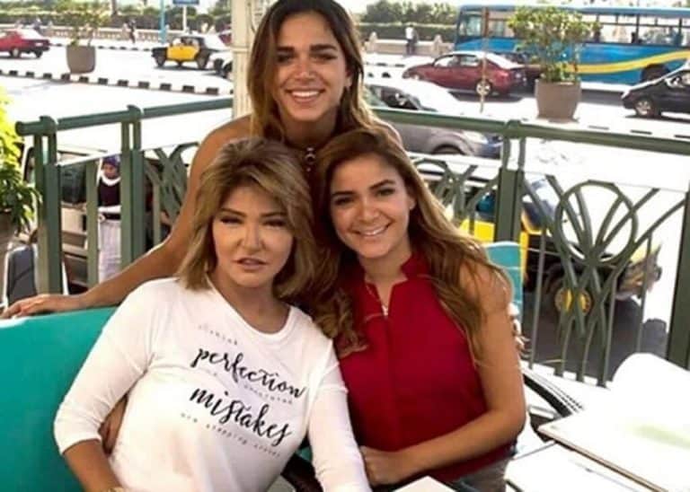 مي العيدان تثير الجدل في الكويت بصور علا غانم وبناتها مي العيدان تنشر صور علا غانم وبناتها watanserb.com