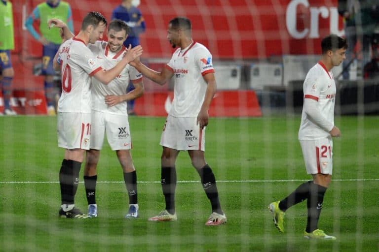 “شاهد” اشبيلية يضع قدماً في نهائي كأس ملك إسبانيا في انتظار مباراة الفصل أمام برشلونة اشبيلية يضع قدماً في نهائي كأس ملك إسبانيا watanserb.com