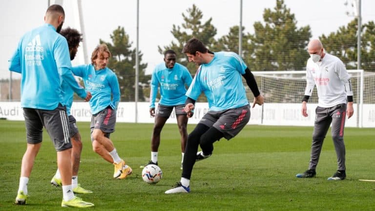 موعد مباراة ريال مدريد ومنافسه هويسكا والقنوات الناقلة في الدوري الإسباني موعد مباراة ريال مدريد ومنافسه هويسكا والقنوات الناقلة في الدوري الإسباني watanserb.com