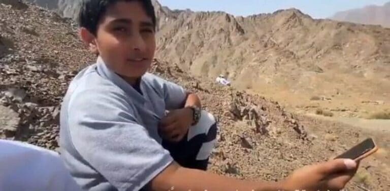 أطفال سلطنة عمان يناشدون السلطان هيثم بن طارق watanserb.com