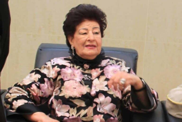 قلق في الكويت لما حدث مع “ماما أنيسة” بعد وعكة صحية وهذه اخر تطورات حالتها تدهور الحالة الصحية للاعلامية انيسة جفعر او ماما انيسة watanserb.com