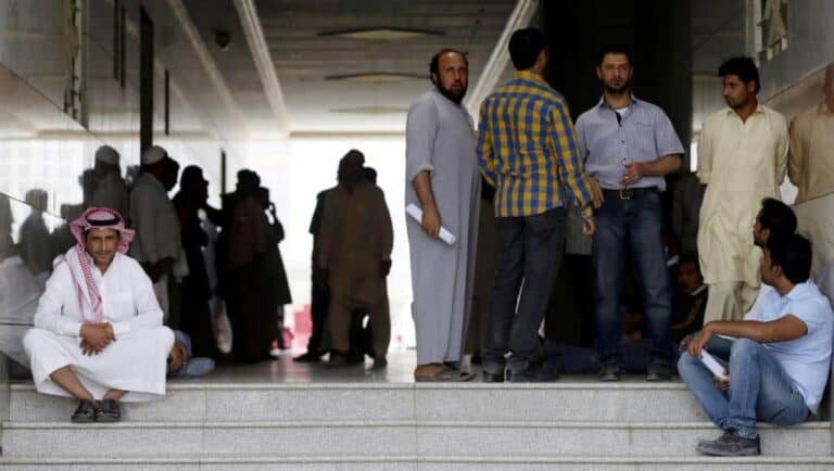 السعودية تفرض شروطاً تعجيزية لعمل المصريين watanserb.com