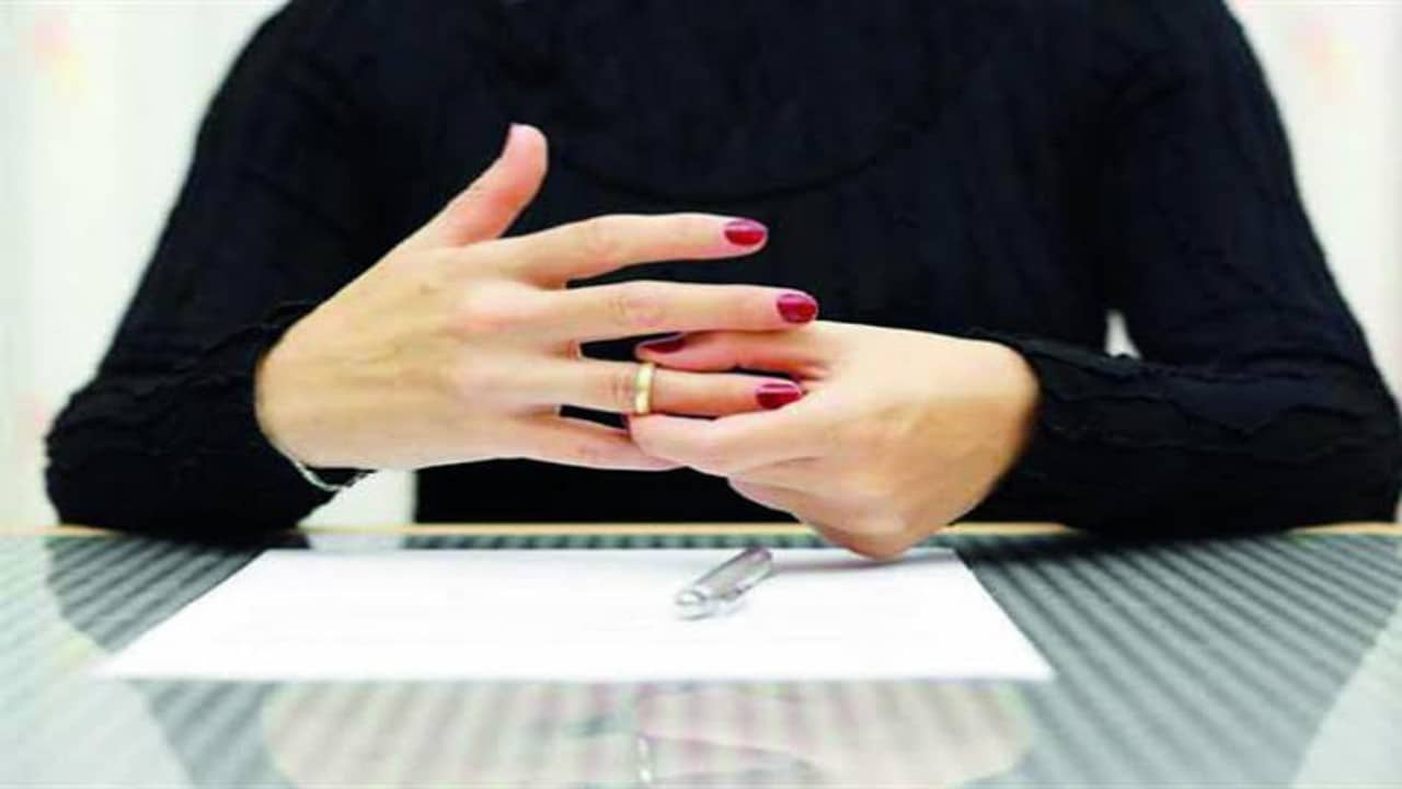 10 مهن ينتج عنها معظم حالات الطلاق
