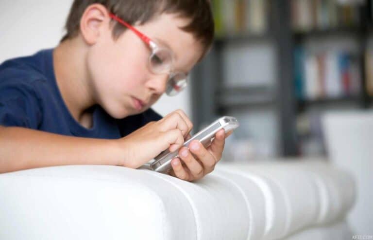 انتحار طفل في الكويت بسب لعبة الكترونية watanserb.com