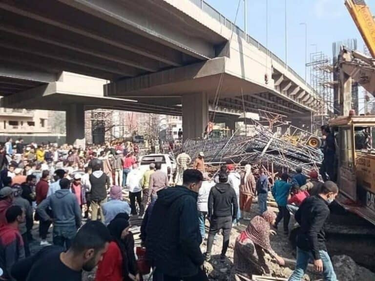 كارثة ثالثة في مصر بعد قطاري سوهاج وعقار جسر السويس وهذه تفاصيل سقوط أجزاء من “كوبري ترسا” كوبري ترسا watanserb.com