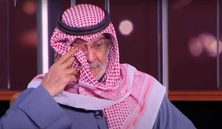 والد الفنان مشاري البلام ينهار باكياً ويكشف الإبرة التي أنهت حياة ابنه وليس لقاح كورونا! والد الفنان مشاري البلام يقول ان ابنه توفي بسبب إبرة كورتيزون watanserb.com