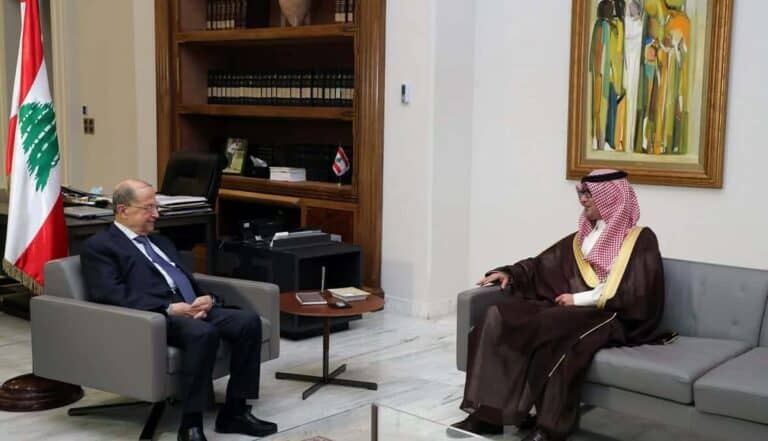“كنت اعامله كابن لي لكنه دون وفاء”.. صحيفة تكشف ما دار بين الرئيس اللبناني والسفير السعودي وليد البخاري وميشال عون watanserb.com