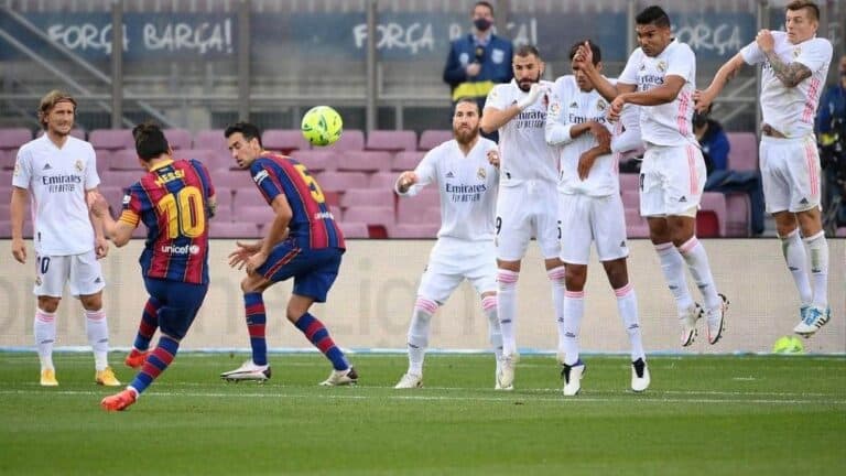 برشلونة وغريمه ريال مدريد watanserb.com