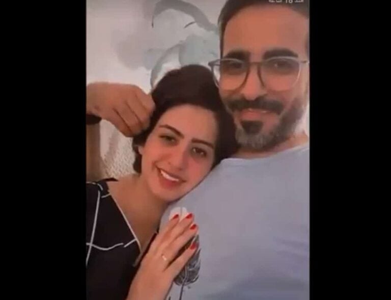 “لم تدفعوا لنا لنقدم لكم محتوى”.. الاعلامي محمد العمر يظهر مع زوجته بفيديو حميمي! الاعلامي محمد العمر watanserb.com