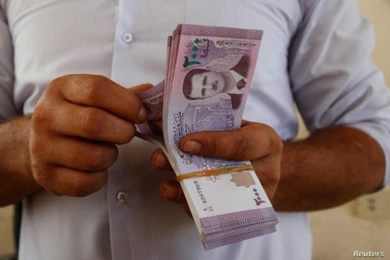 ضحك عليهن في دبي.. عاملات فلبينيات عائدات من دمشق يتحضرن لمحاسبة المتورطين عاملات فلبينيات عائدات من دمشق watanserb.com