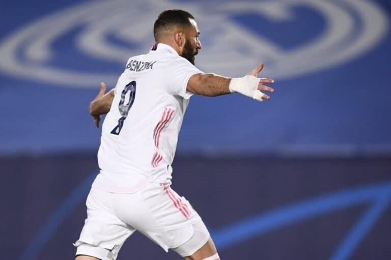 بنزيما يصنع التاريخ مع ريال مدريد بمعادلة رقم الأسطورة راؤول والتفوق على رونالدو كريم بنزيما وأرقامه التاريخية مع ريال مدريد watanserb.com