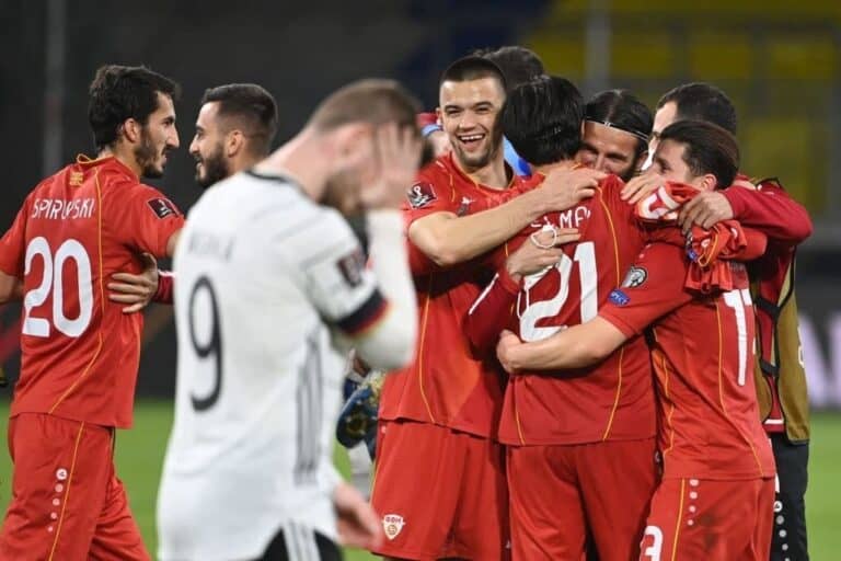 فرنسا تواصل التألق وألمانيا تخسر نتائج وترتيب تصفيات مونديال كأس العالم 2022 مباراة ألمانيا ومقدونيا watanserb.com